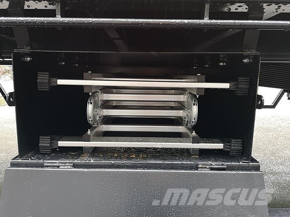 Dølen B16 Rundballehenger med hydrauliske sider Обычные тракторные прицепы