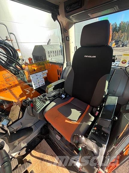 Doosan DX140LCR-5 معدات البناء - غير ذلك