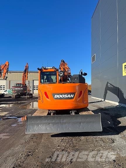 Doosan DX140LCR-5 معدات البناء - غير ذلك