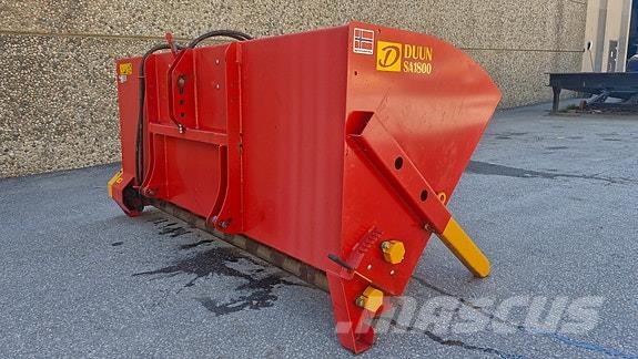 Duun SA1800 Dispersare nisip si sare