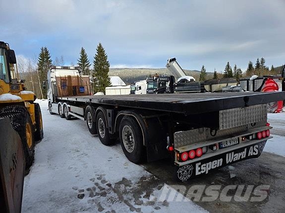 F.A.G SPR45/L13,6 rettsemi med containerlås Ostale prikolice