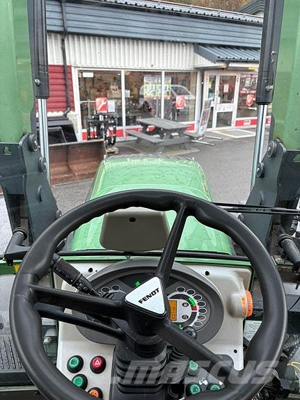 Fendt 211 Traktorer