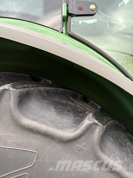 Fendt 211 Traktorer