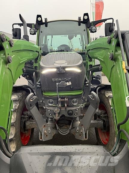 Fendt 211 Traktorid