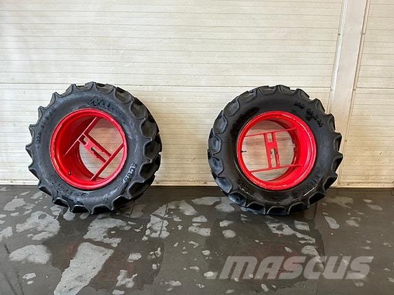 Fendt 211 Vario Gen 3 Profi + Трактори