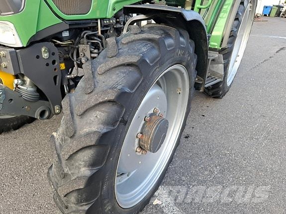Fendt 211 Vario Radtraktor - Usedvanlig pen! Traktorji