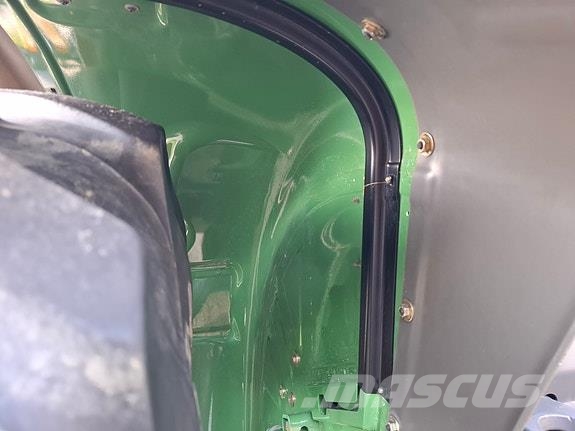 Fendt 211 Vario Radtraktor - Usedvanlig pen! Traktorji