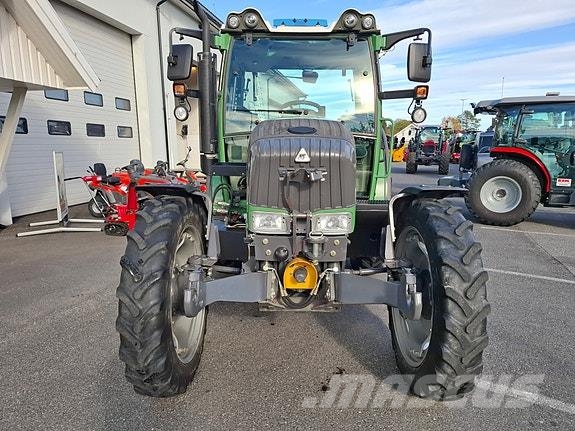 Fendt 211 Vario Radtraktor - Usedvanlig pen! Traktorji