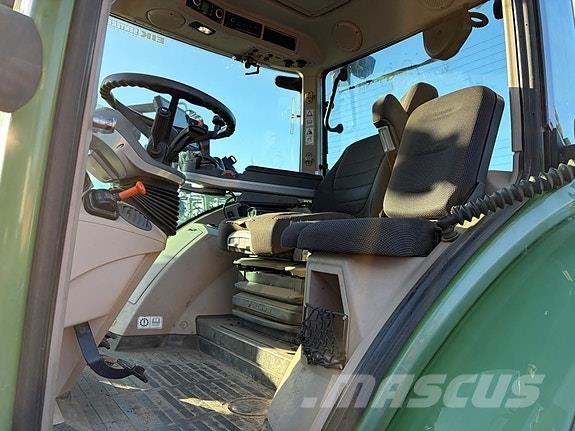 Fendt 516 Traktorer