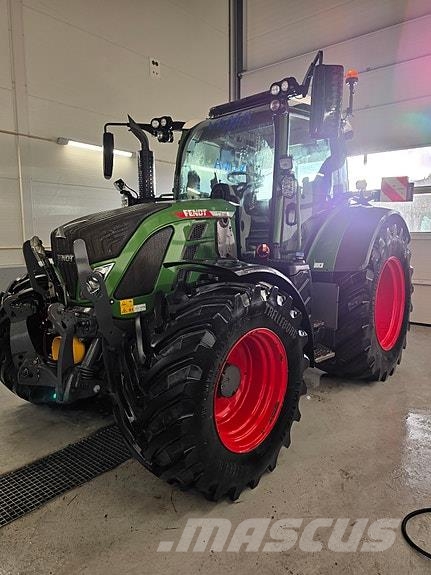 Fendt 516 Traktorer