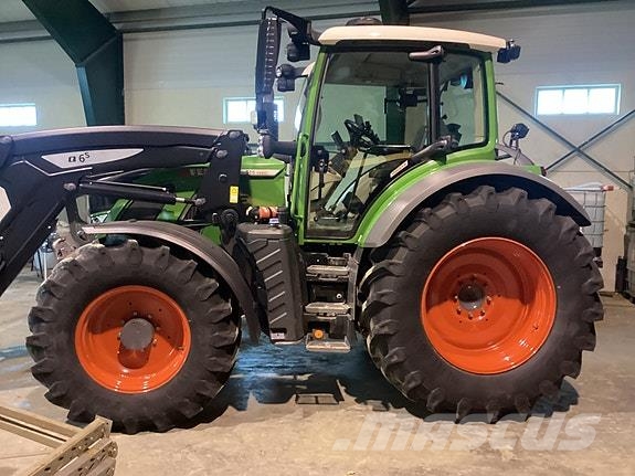 Fendt 516 الجرارات