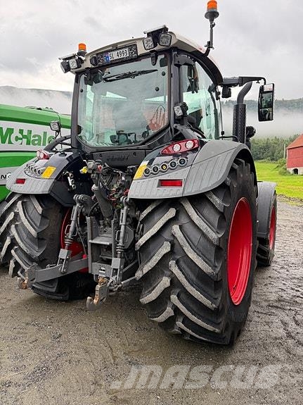 Fendt 516 Gen3 Трактори
