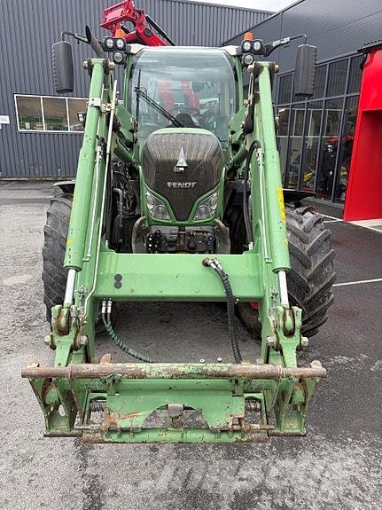 Fendt 516 Profiplus الجرارات