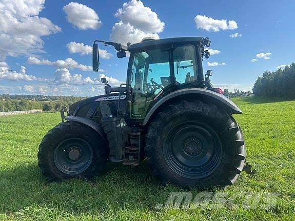 Fendt 516 Vario Tractoren