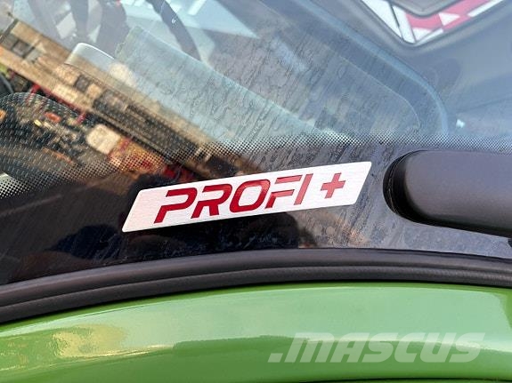 Fendt 516 Vario Profi Plus Tractoren