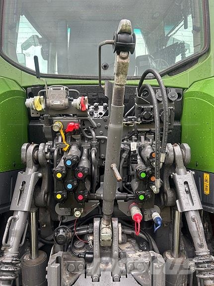 Fendt 620 VARIO الجرارات