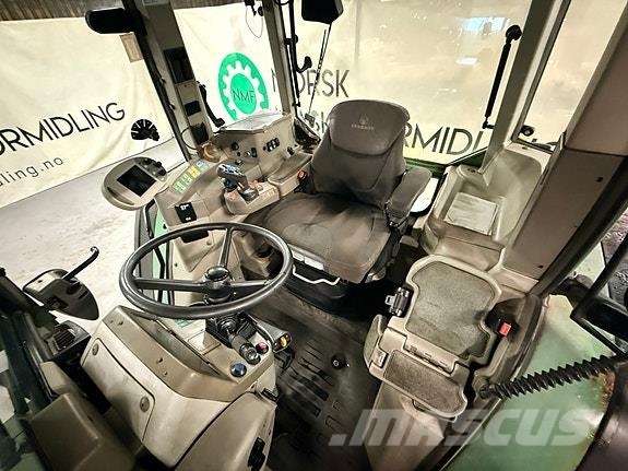 Fendt 716 Vario Трактори