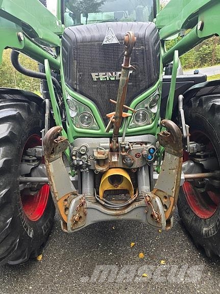 Fendt 718 Vario Traktorer