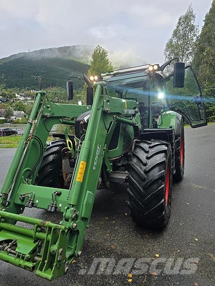 Fendt 718 Vario Traktorer