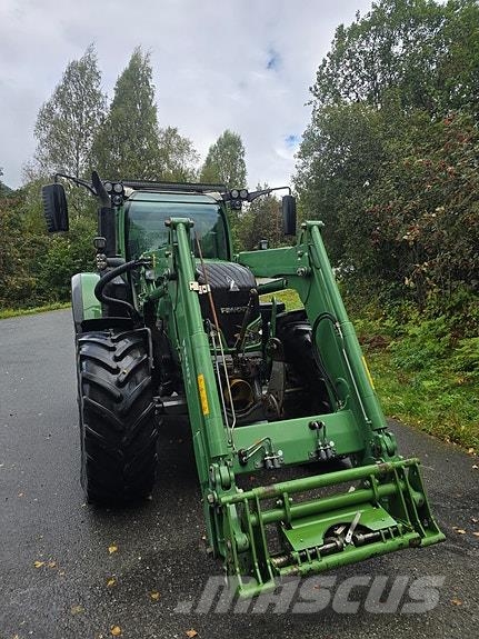 Fendt 718 Vario Traktorer