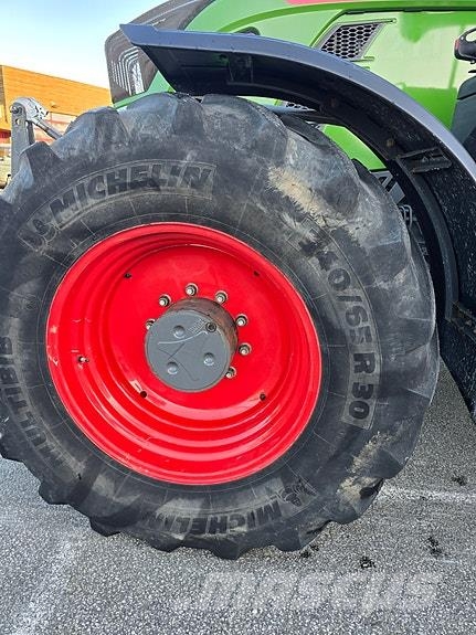 Fendt 720 Profi Tractors