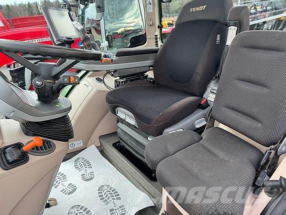 Fendt 720 Profi Plus الجرارات