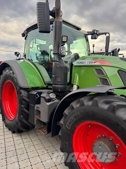 Fendt 720 Profi Plus الجرارات