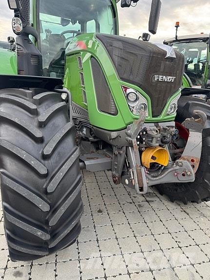 Fendt 720 Profi Plus الجرارات