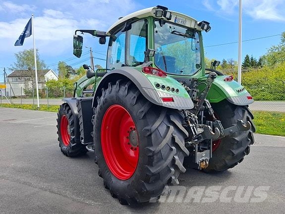 Fendt 720 Vario Трактори
