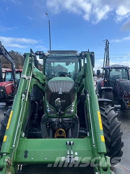 Fendt 720 Vario S4 Трактори