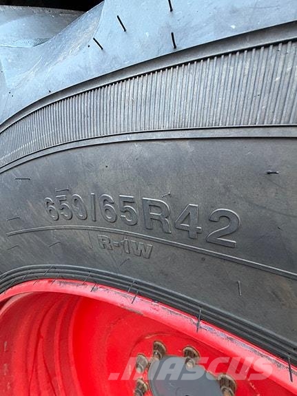 Fendt 724 Profi Traktori