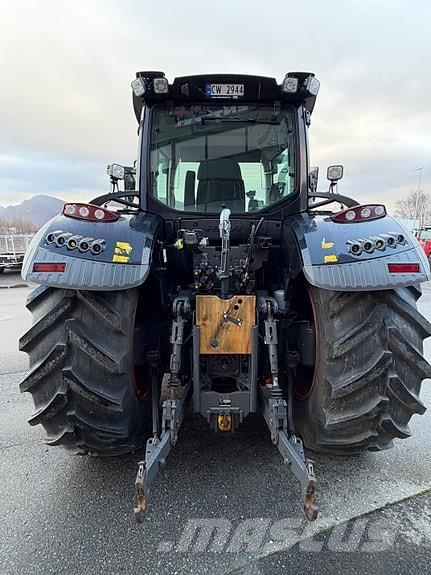 Fendt 724 Profi Traktori
