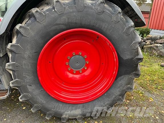 Fendt 724 Profi+ Gen6 Tractoren
