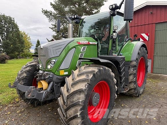 Fendt 724 Profi+ Gen6 Tractoren