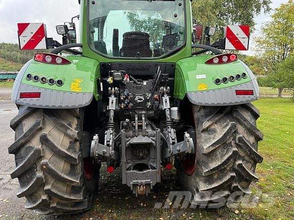 Fendt 724 Profi+ Gen6 Tractoren