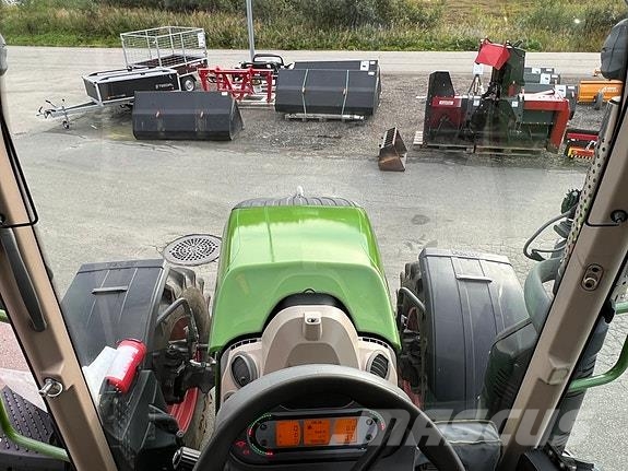 Fendt 724 S4 Трактори