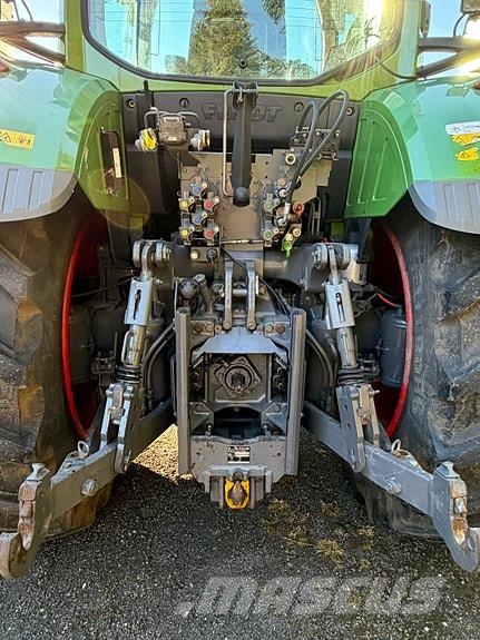 Fendt 724 S4 Profi + Tratores Agrícolas usados
