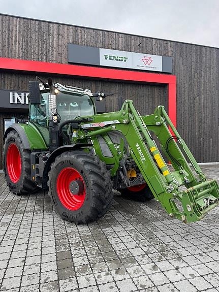 Fendt 724 S4 Profi plus Tractoren