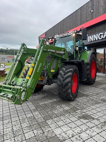 Fendt 724 S4 Profi plus Tractoren