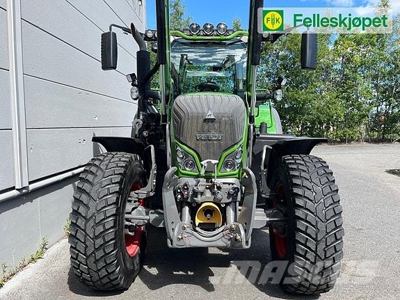 Fendt 724 VARIO Traktorit