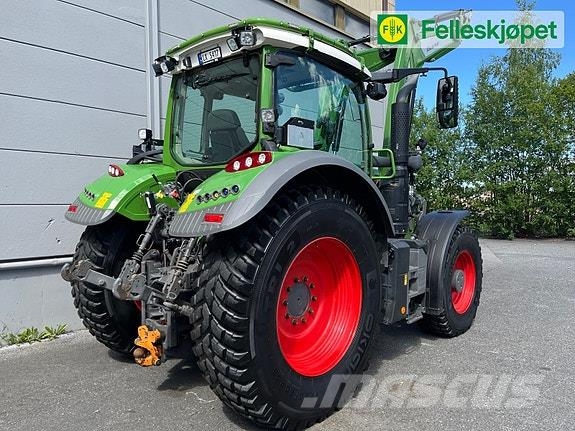 Fendt 724 VARIO Traktorit