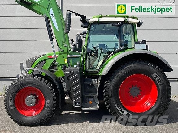 Fendt 724 VARIO Traktorit