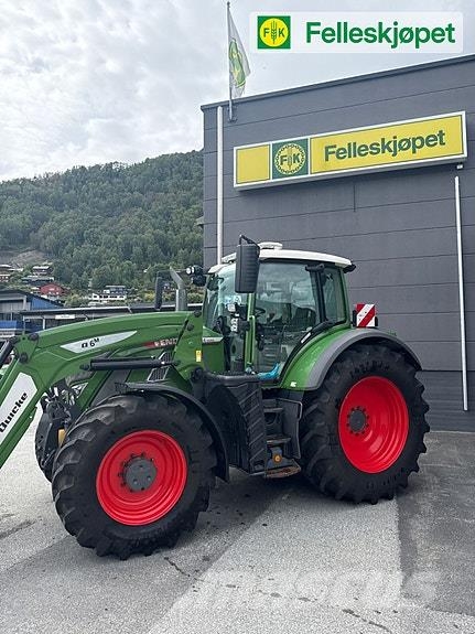 Fendt 724 VARIO Tractors