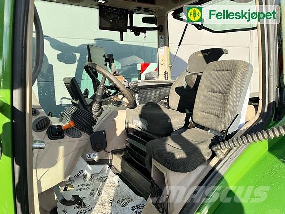 Fendt 724 VARIO Traktori