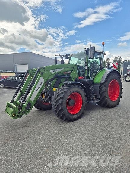 Fendt 724 VARIO Traktoren