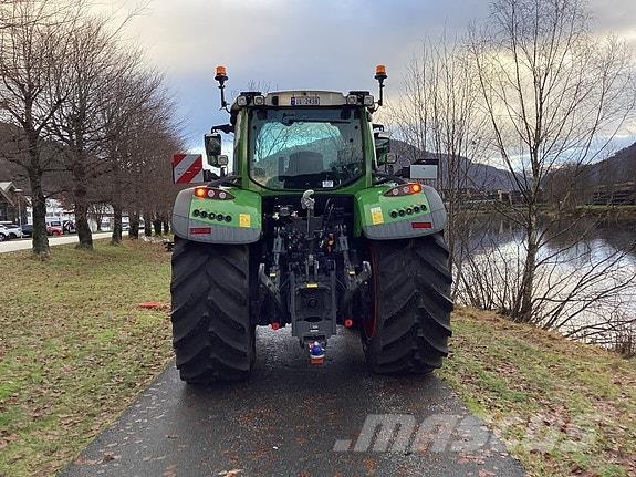 Fendt 724 VARIO premium‑traktor Traktoren
