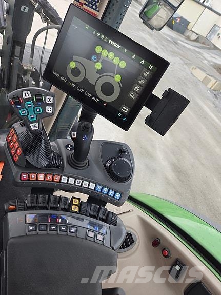 Fendt 724 Vario Profi+ Tractoren