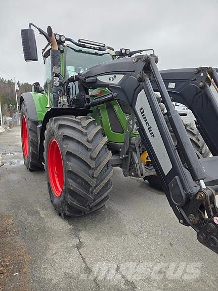 Fendt 724 Vario Profi+ Tractoren