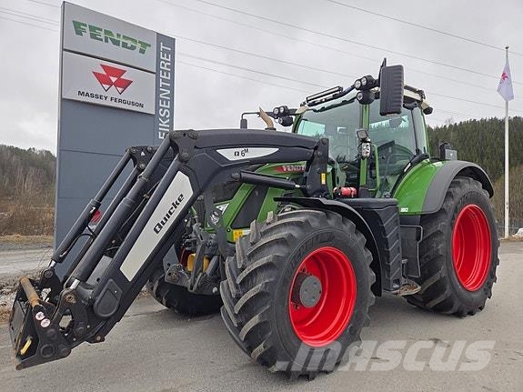 Fendt 724 Vario Profi+ Tractoren