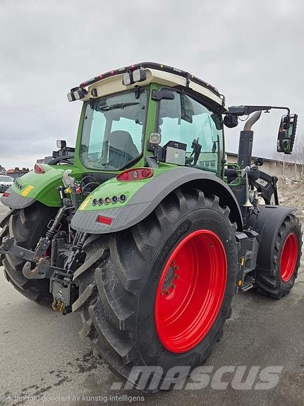 Fendt 724 Vario Profi+ Tractoren
